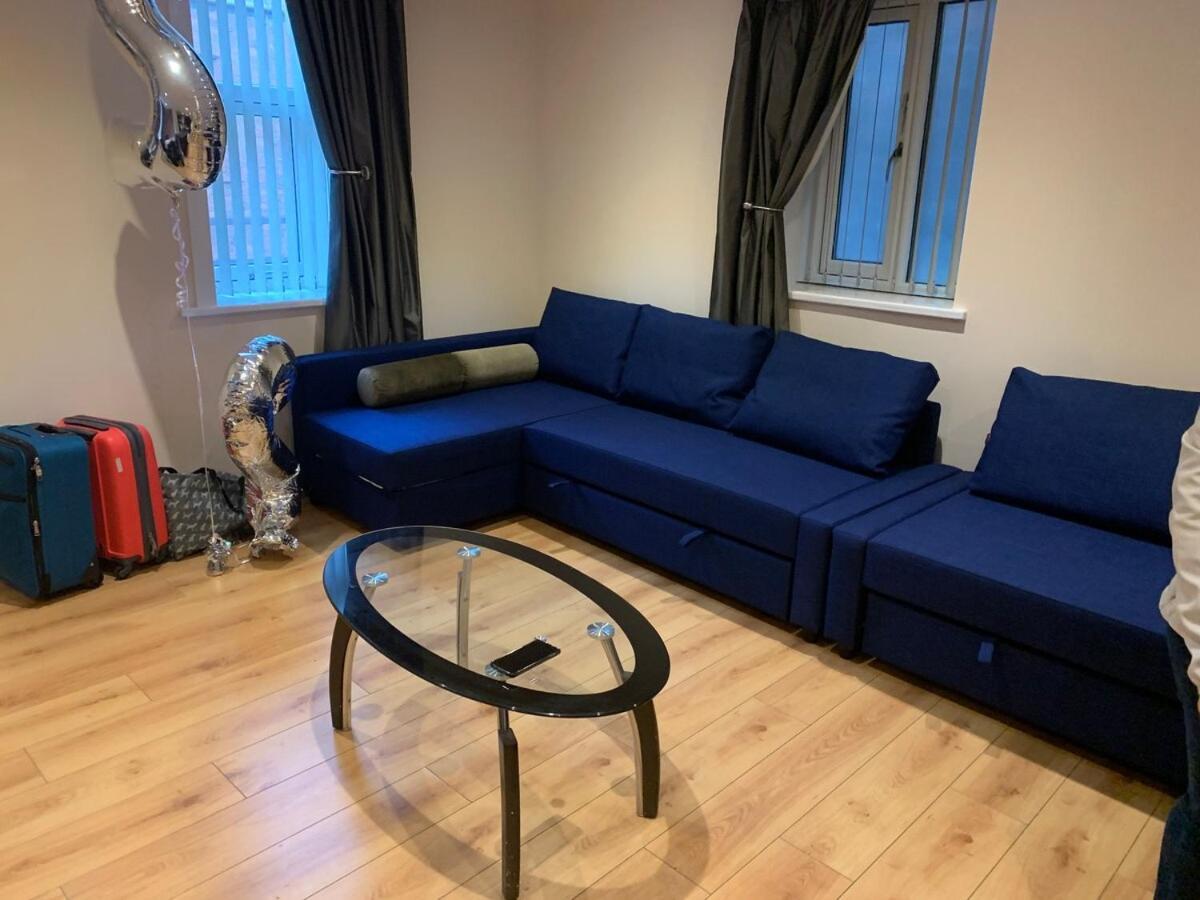 Apartment Infinity Partypadsliverpool Hen And Stag Welcome *